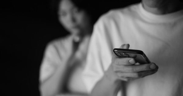 Khảo sát: 25% người đã kết hôn từng ngoại tình, 21,7% phụ nữ và 12,9% nam giới từng phản bội người yêu