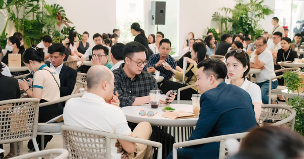 Loạt yếu tố khiến giá chung cư khó hạ nhiệt