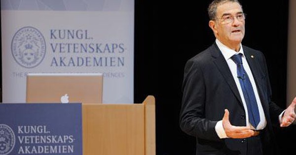 Giáo sư Nobel Serge Haroche chia sẻ công nghệ lượng tử tại VIIE 2025