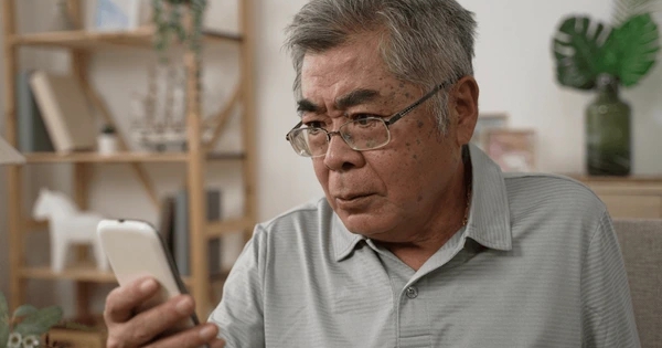 Sau trung niên mới nhận ra: Dù giàu hay nghèo cũng tránh quan hệ với 3 kiểu người này, bào mòn tinh thần lẫn tiền bạc