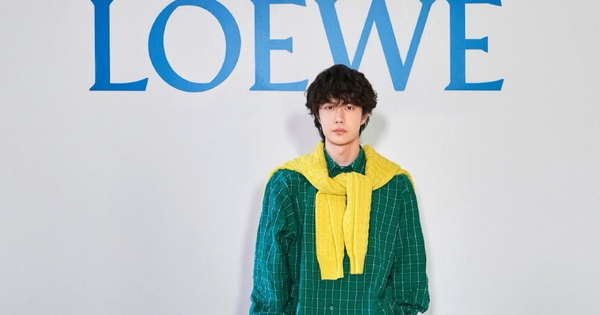 Vương Nhất Bác, Trần Đô Linh và Emrata: Khi LOEWE biến hàng ghế đầu thành “runway thứ hai”