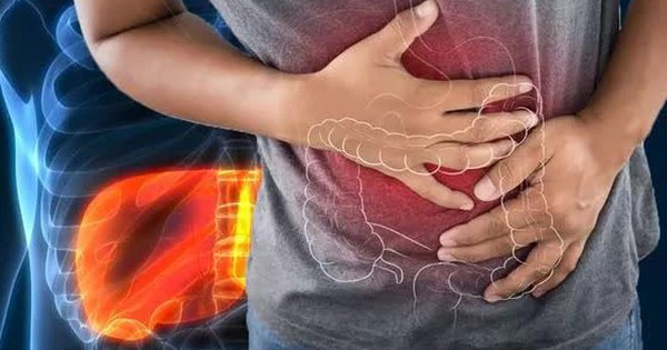 KHẨN: Nguy cơ nhiễm độc chì, ung thư gan, thận và rối loạn hormone từ 6 loại cốc bạn đang dùng uống nước mỗi ngày