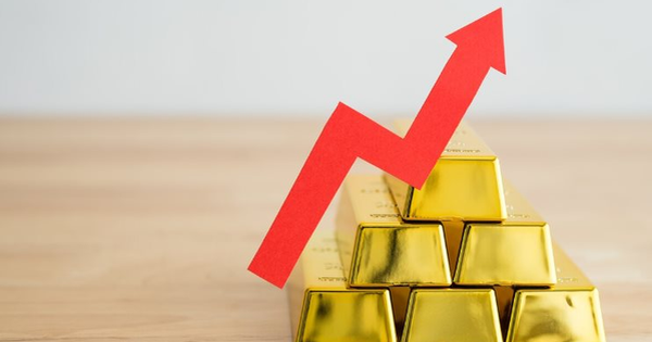 Giá vàng tiến đến 141 triệu đồng/lượng, theo sát đà tăng của giá vàng thế giới