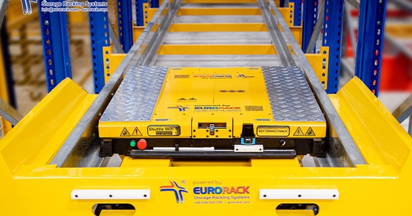 Robot Eurorack Wifi Shuttle: Bước đột phá kho chứa hàng thông minh