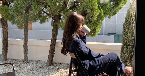 Tranh thủ buổi sáng khi bụng rỗng làm 3 việc, giúp chị em "tống khứ" độc tố và mỡ thừa, làm chậm lão hóa