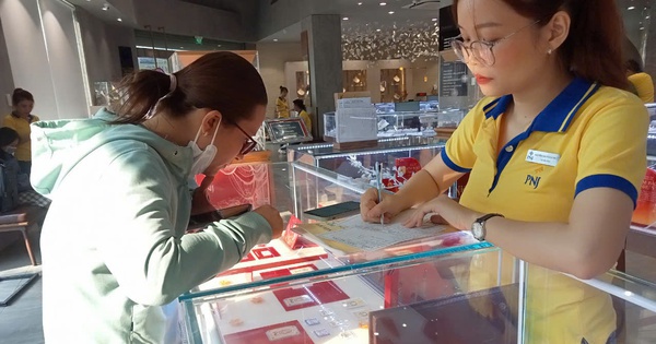 Quy định mới về mua bán vàng từ ngày 10-10