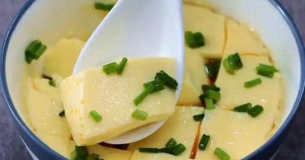 Người phụ nữ mắc tiểu đường ăn trứng hấp thường xuyên vào bữa sáng, cơ thể xuất hiện thay đổi bất ngờ