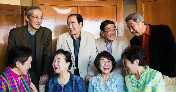 U65 đi họp lớp, tôi vô tình tiết lộ lương hưu 22 triệu đồng/tháng, bạn học tranh cãi 7 ngày đêm: "Tôi không cần chứng minh với ai"