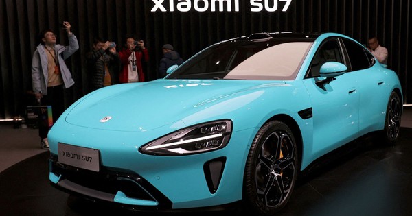 Mảng xe điện gặp thách thức lớn, cổ phiếu Xiaomi quay xe mất 30% giá trị, có kết quả tệ nhất sàn chứng khoán