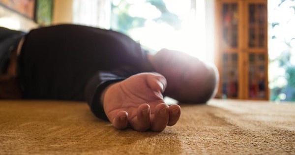 2 người đàn ông tử vong vì đột quỵ: Bác sĩ nói thẳng “hãy cảnh giác với 2 thời điểm này trong ngày"