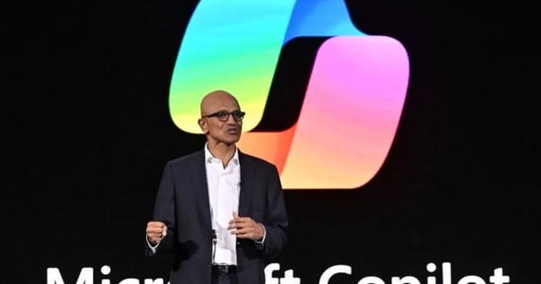 Microsoft gặp khó khi thương mại hóa chatbot AI, nhiều khách hàng quay lưng, chuyển sang dùng Gemini của Google