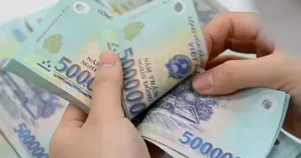 Đề xuất trả lương công chức theo vị trí việc làm, tiến tới bỏ biên chế “suốt đời”