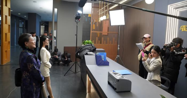 Làn sóng phim "2 phút" tại Trung Quốc: Thị trường gần 10 tỷ USD màu mỡ làm rung chuyển hệ thống truyền hình, điện ảnh truyền thống