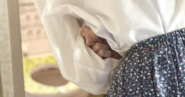 Nữ sinh 18 tuổi mắc chùm bệnh lây qua đường tình dục, bác sĩ lắc đầu cảnh báo