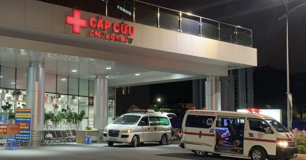 Hơn 40 người nghi ngộ độc sau khi ăn bánh mì ở phường Hạnh Thông, TP HCM