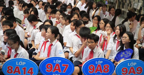 Từ 2026, bỏ bằng tốt nghiệp THCS