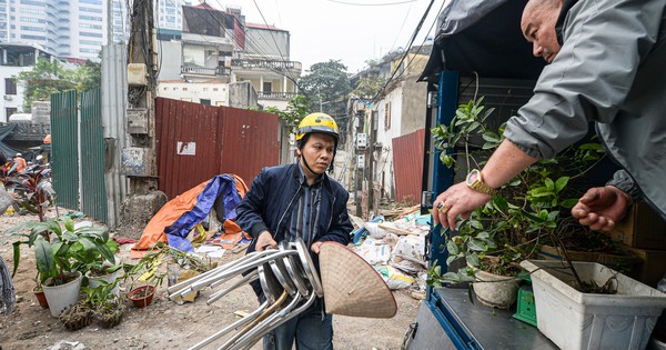 Người Hà Nội cấp tập dọn đồ đạc, bàn giao mặt bằng làm đường Vành đai 1
