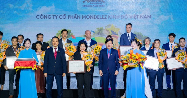 Mondelez Kinh Đô lần thứ tư được vinh danh trong Top 100 CSI 2025
