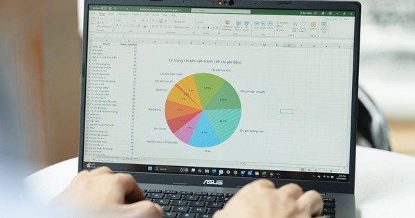 2026: Khi người dùng cần một chiếc laptop không chỉ nhanh hơn, mà còn phải thông minh hơn