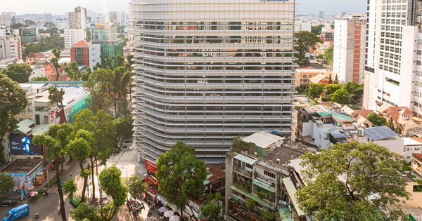 Ba bài toán, một công trình: Daikin Air Tower và cách tiếp cận phát triển bền vững