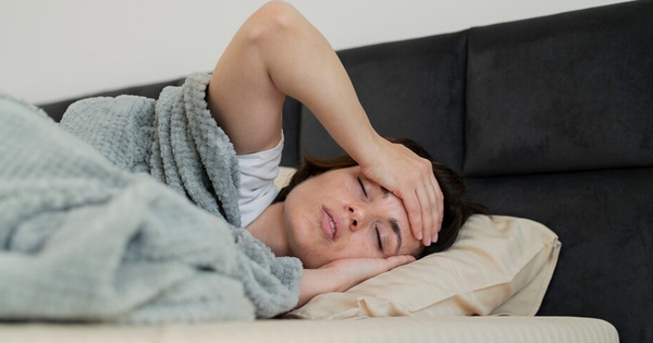 Buổi tối thường xuyên xuất hiện dấu hiệu này, cẩn thận kẻo gan đang "gặp nguy"