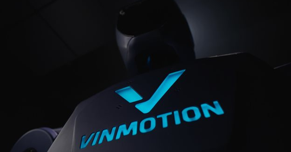 Robot hình người thế hệ thứ 2 của VinMotion lộ diện: Đột phá hơn, có thể tự đứng dậy khi ngã và tự thay pin?