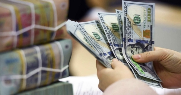 Cập nhật thị trường tiền tệ: Lãi suất qua đêm liên ngân hàng và tỷ giá USD giảm mạnh