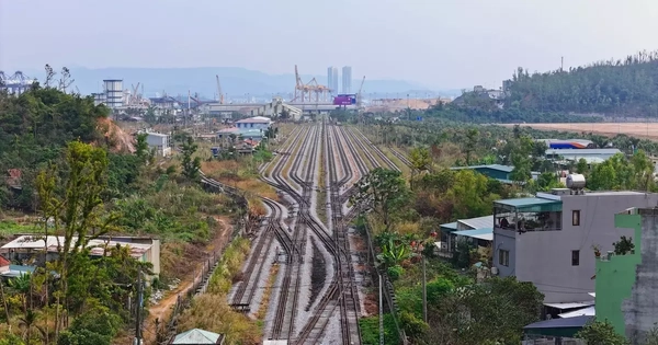 Bộ trưởng Xây dựng nói về đường sắt Hà Nội - Quảng Ninh "đắp chiếu" hơn 10 năm