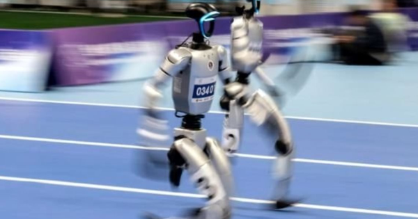 Trung Quốc mở ra kỷ nguyên ‘cửa khẩu hải quan không người’, đưa robot tới các trạm biên giới: Cuộc cách mạng ngang tầm AI và xe điện!