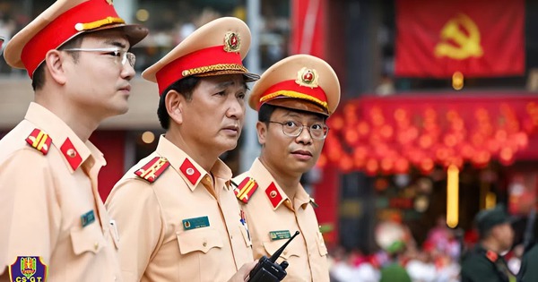 Thông báo quan trọng: Tất cả người tham gia giao thông ở Hà Nội phải biết