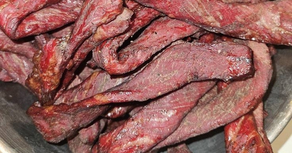 Hơn 2.800 người bị hại não, huyết áp tăng cao vì cùng ăn 1 loại thịt mỗi ngày: Ngon miệng, nhiều người rất thích