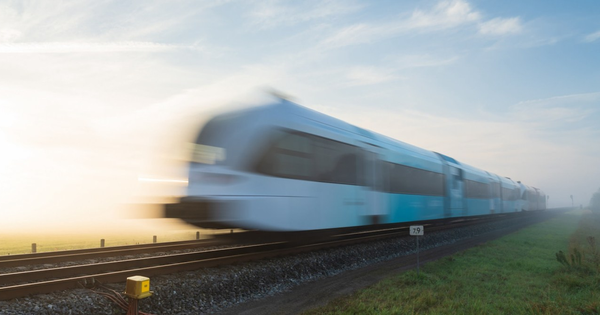 Công nghệ nào giúp tàu đệm từ Trung Quốc di chuyển nhanh hơn cả máy bay phản lực Boeing 737?