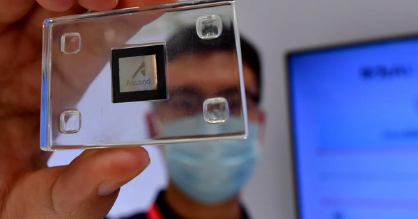 Vì sao Huawei vẫn sản xuất được 750.000 chip AI siêu tiên tiến dù bị cấm vận gắt gao?