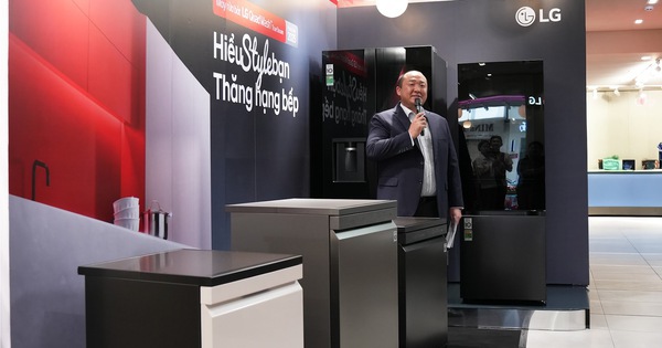 Máy rửa bát màu bạc mới nhất của LG dành riêng cho người Việt: Màn hình điều khiển tiếng Việt, 3 giàn rửa, các ngăn gập linh hoạt