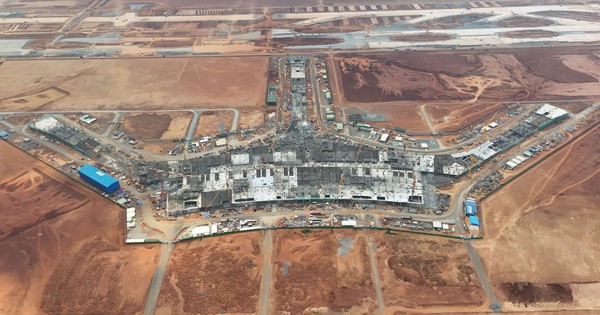 Từ chung đội thành đối thủ ở gói thầu 35.000 tỷ, Vinaconex lần nữa “đối đầu" Coteccons trong gói thầu mới trị giá 4.000 tỷ đồng ở sân bay Long Thành