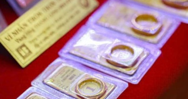 Giá vàng hôm nay 13/3: Thế giới vẫn tăng, vàng nhẫn trong nước đắt chưa từng có