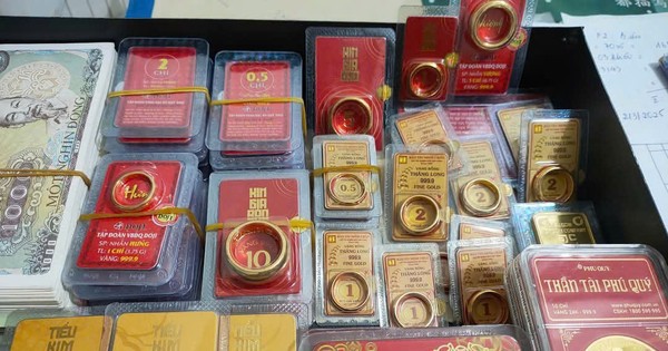 Giá vàng xô đổ mọi kỷ lục