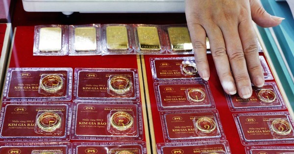 Động thái khác thường của tiệm vàng Hà Nội