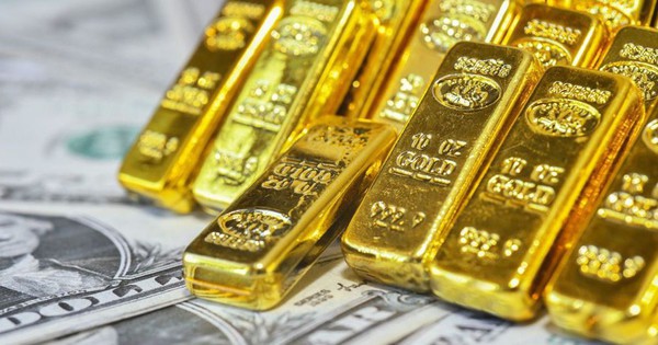 Giá vàng tăng thẳng đứng, chuyên gia nước ngoài khuyên: “Không nên để vàng chiếm quá 3% danh mục đầu tư”