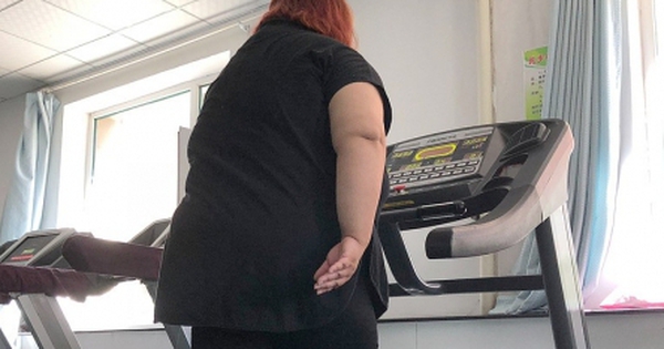 Các trường đại học Trung Quốc phát chứng chỉ, thi giảm cân, kiểm soát cân nặng