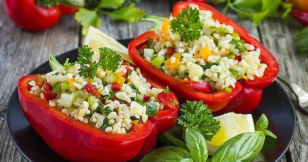 Loại quả rẻ tiền Việt Nam đâu cũng có, vitamin C gấp 2 cam, giúp nông dân thu tiền tỷ mỗi tháng