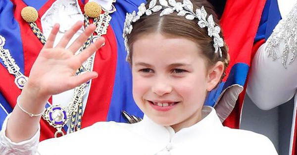 Ý nghĩa sâu sắc đằng sau tên của Công chúa Charlotte: Sự lựa chọn khôn ngoan của Thân vương William và Vương phi Kate