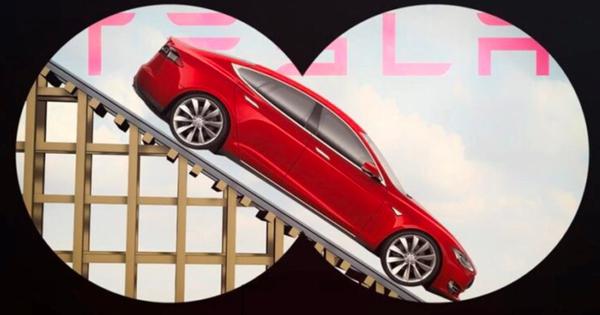 Từng bị "đánh gục" vì cổ phiếu Tesla tăng 1.500%, một nhóm nhà đầu tư nay "vớ bẫm" khi "con gà đẻ trứng vàng" của Elon Musk mất trắng 700 tỷ USD vốn hóa