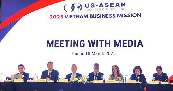 Chưa từng có: Phái đoàn doanh nghiệp lớn nhất từ trước đến nay của Hoa Kỳ đến Việt Nam, trong đó có Apple, Intel, Boeing, Meta