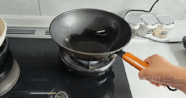 6 "bí mật" của bếp gas, tôi mà biết sớm thì đã tiết kiệm được hàng triệu đồng mỗi năm