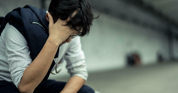 Thất nghiệp ở tuổi 35, tôi rút ra 4 BÀI HỌC cay đắng: Đừng hăng hái làm việc mà đánh đổi những điều quan trọng này!