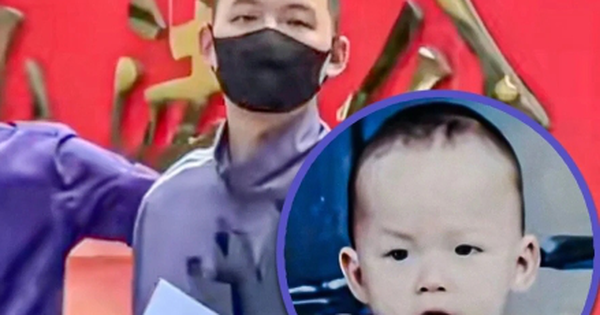 Rao mua tin tức 35 tỷ đồng, đại gia tìm được con trai bị bắt cóc 24 năm trước