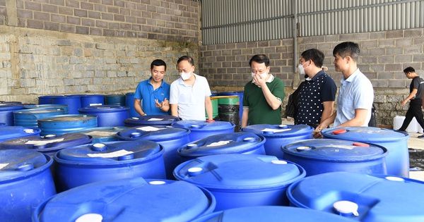 200 cảnh sát đồng loạt đột nhập 3 nhà kho ở Nha Trang phát hiện 1,4 tấn ma túy và nhiều "bí mật khủng"