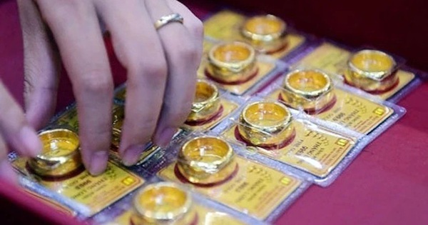 Giá vàng nhẫn hôm nay 27/3 sẽ quay trở lại mốc 100 triệu đồng/lượng?