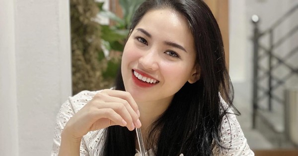 Bị tố bán phá giá, “chiến thần” livestream Võ Hà Linh nói gì?